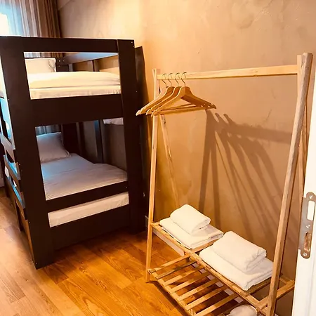 Apartman Uraya *
